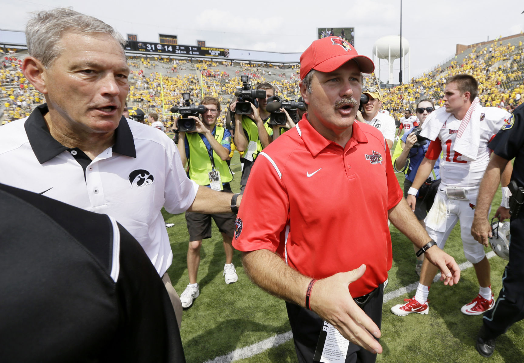Illinois St Iowa Football